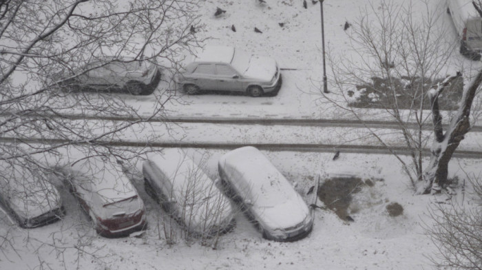 Božić neradan dan – parking je besplatan, šta sve radi danas i do koliko časova?