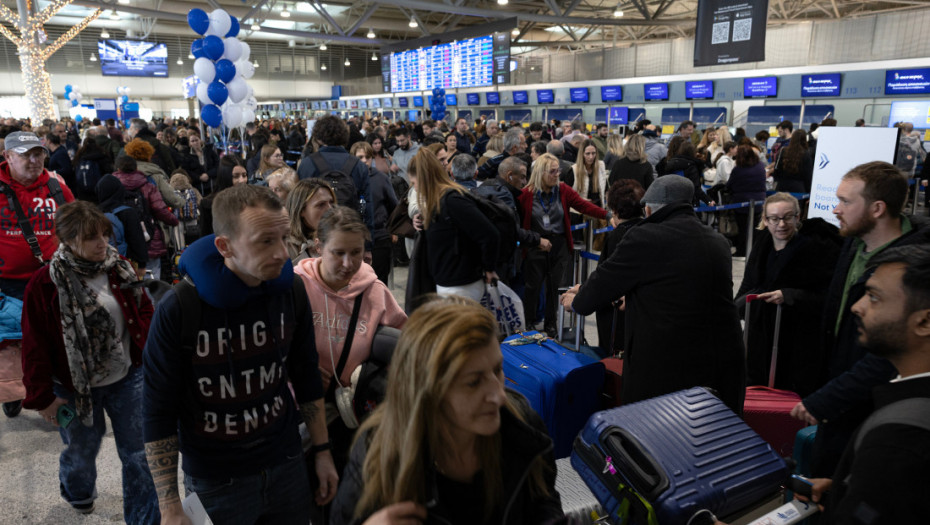 Haos na aerodromima u Grčkoj: Tehnički problem paralizovao letove, istraga u toku