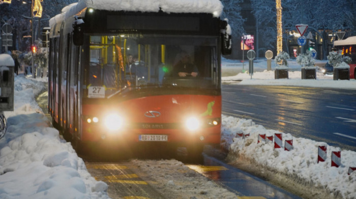 Pavlović: U pripravnosti 63 vozila "Beograd puta", nezgodno jer kiša spira so