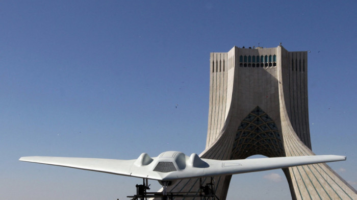 Britanija razmatra slanje presretačkih dronova na Bliski istok