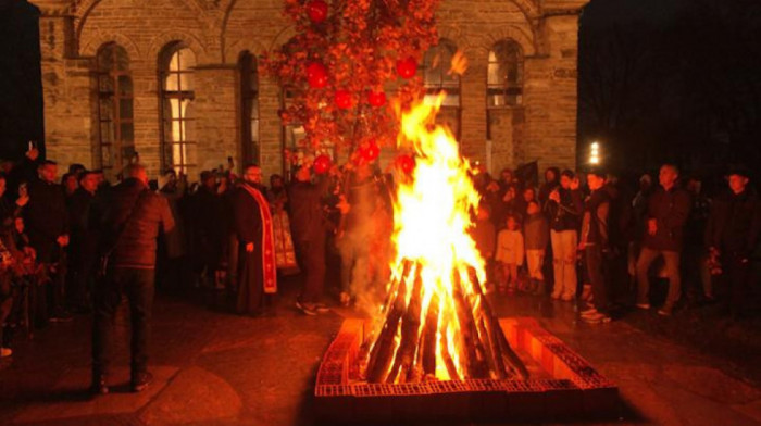 Grupu Srba iz Dobrotina maltretirala tzv. kosovska policija na ulazu u Gračanicu