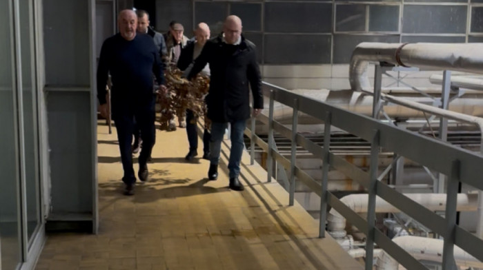 Direktor JKP "Beogradske elektrane" Vanja Vukić uneo badnjak u toplanu "Novi Beograd"