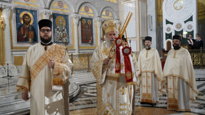 U Hramu Svetog Save počela božićna liturgija koju služi patrijarh srpski Porfirije