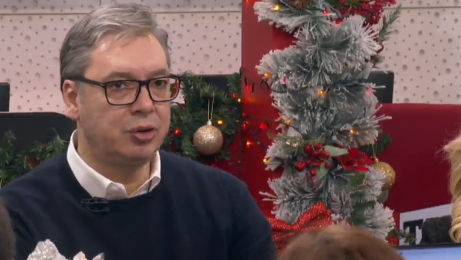 Vučić: Nemamo suštinsku opoziciju, sve kontrolišu strani centri moći