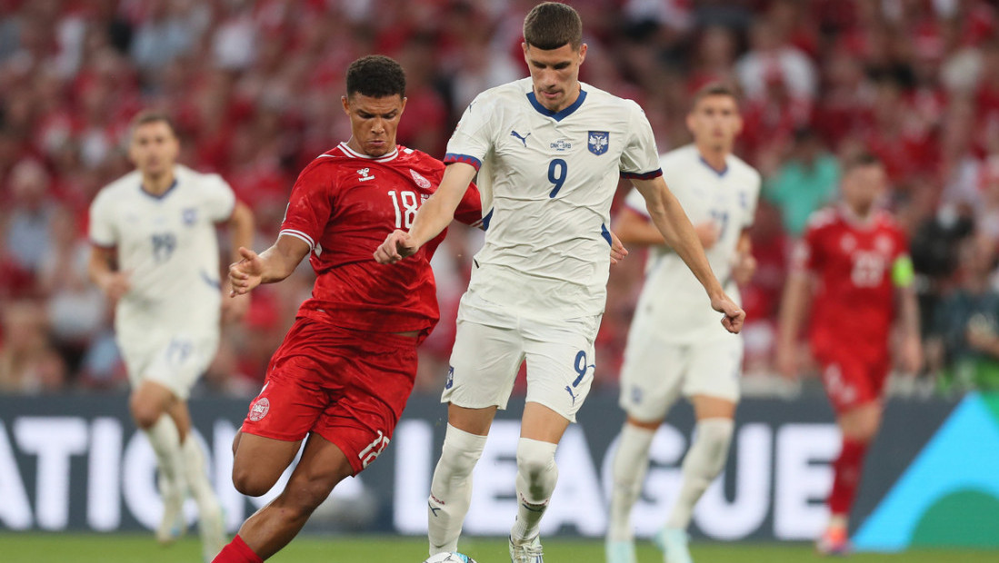 Petar Ratkov na lekarskim pregledima u Rimu za transfer u Lacio