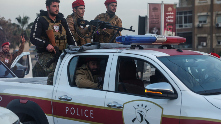 Sirijske snage zauzele glavna naftna i gasna polja u istočnoj Siriji