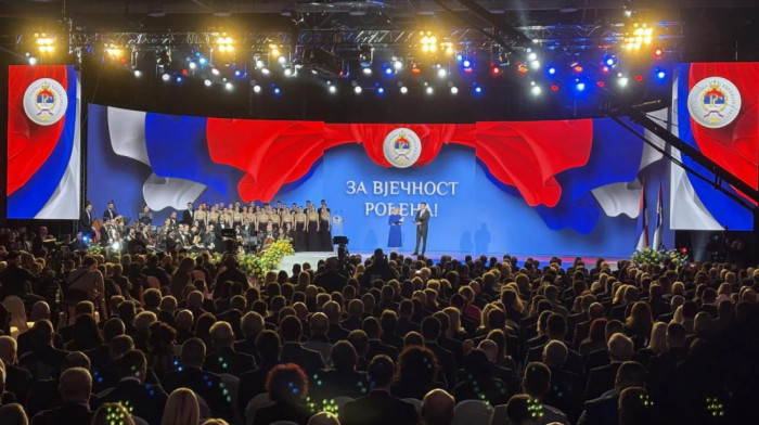 U Banjaluci počela svečana akademija "Živeće ognjište" povodom Dana Republike Srpske