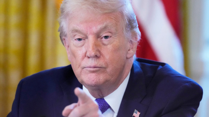 Tramp o Grenlandu: Nešto što je svoje brani se drugačije od zakupljenog