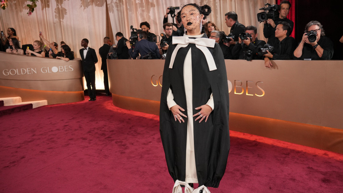 Nikad smelija izdanja na crvenom tepihu: Najneobičnije modne kombinacije sa dodele "Zlatnih globusa" (FOTO)