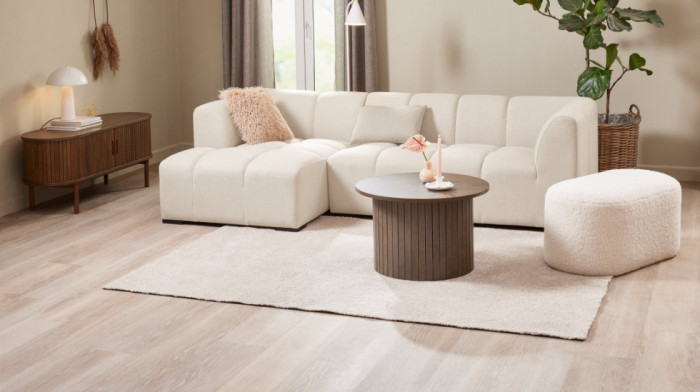 Cloud Dancer – nežna nijansa u fokusu trendova 2026.