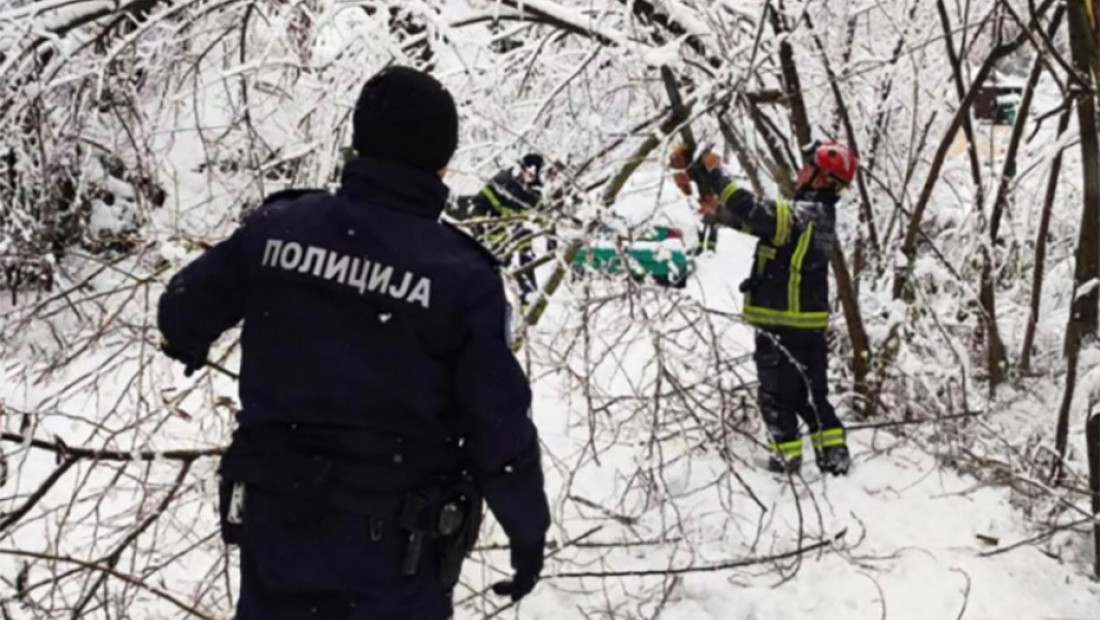 Snage MUP-a zajedno na terenu: Pomoć bez pauze, u službi bezbednosti i zaštite građana širom Srbije