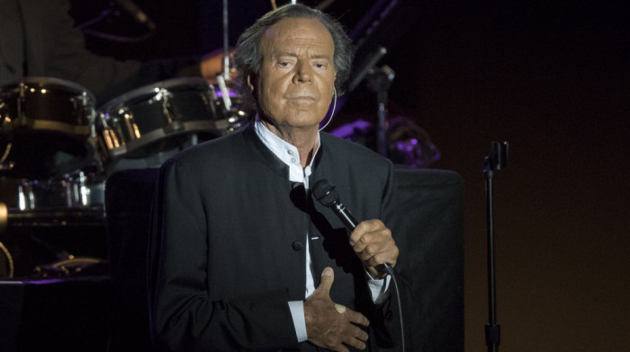 Hulio Iglesijas optužen za seksualno zlostavljanje: Dve kućne pomoćnice svedočile o strahotama koje su navodno trpele