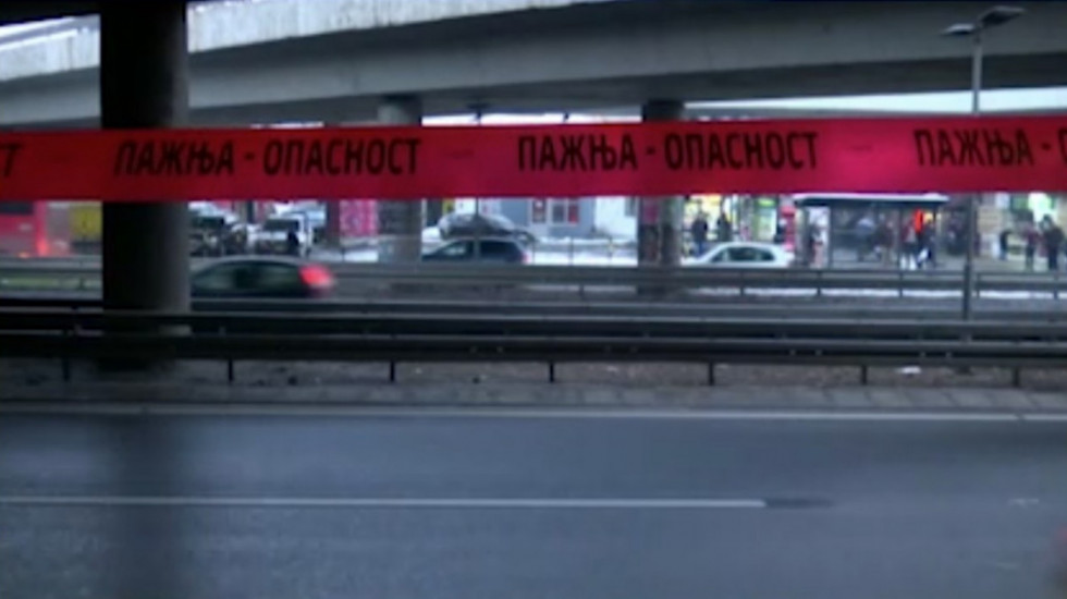 Oštećenja na stubovima nadvožnjaka na Autokomandi, čeka se stručna procena bezbednosti