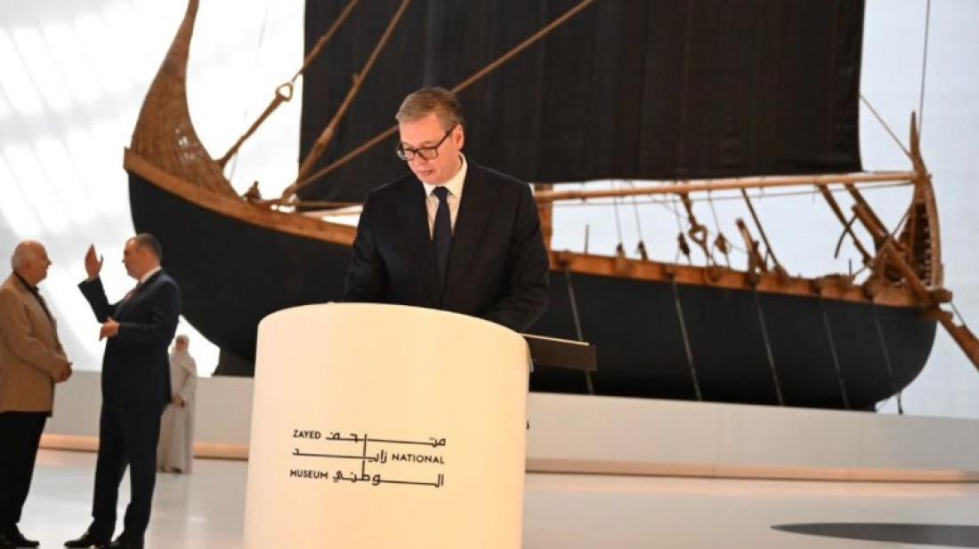 Vučić obišao Zajed Nacionalni muzej UAE, upisao se u Knjigu gostiju: Čast je biti ovde