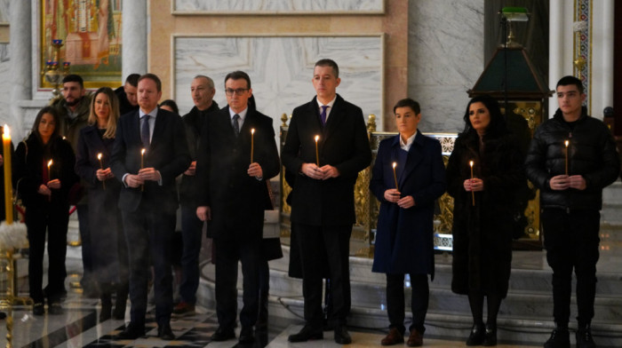 U Hramu Svetog Save održan pomen povodom osam godina od ubistva Olivera Ivanovića (FOTO)