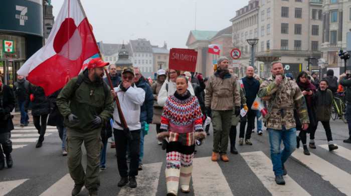 U Kopenhagenu i drugim danskim gradovima održani protesti u znak podrške Grenlandu