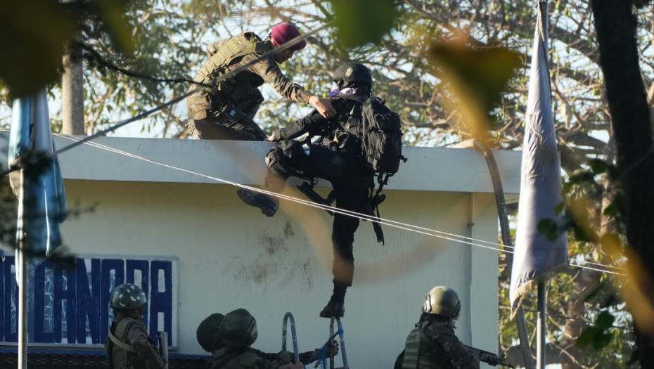 Haos u zatvoru u Gvatemali: Pripadnici policije oslobodili čuvare koje u oteli zatvorenici