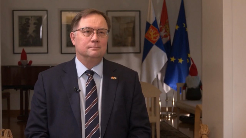 "Finska i Srbija mogu da uče jedna od druge": Finski ambasador Niklas Lindkvist u emisiji "Diplomata"