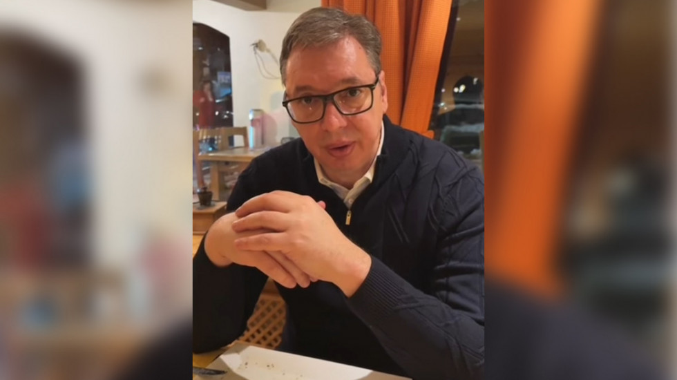 Vučić se javio iz Davosa: Očekuje nas mnogo bitnih razgovora, verujem da ćemo se vratiti sa dobrim vestima (VIDEO)