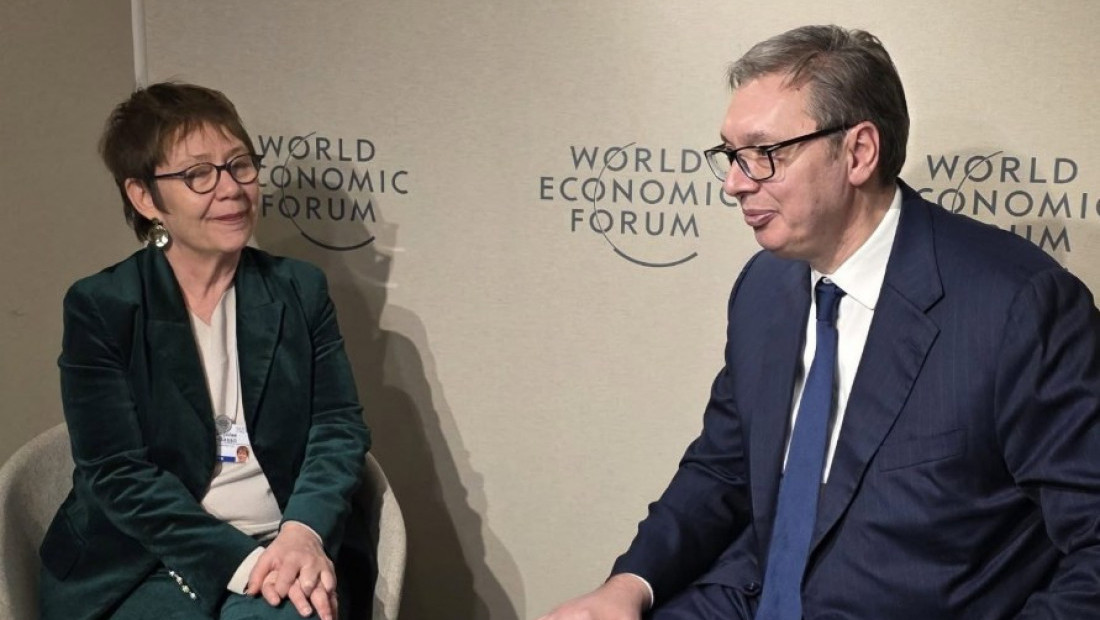Vučić se sastao sa predsednicom EBRD-a u Davosu