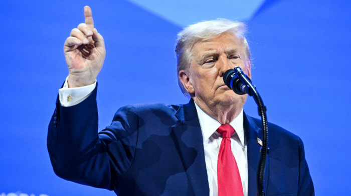 Tramp ima veću podršku nego Obama: Počinje 2026. godinu sa 44 odsto podrške