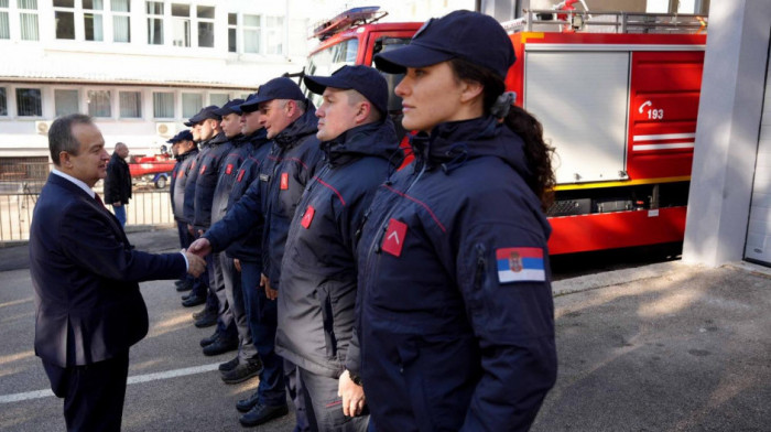 Dačić obišao Policijsku upravu i Vatrogasno-spasilačko odeljenje u Prijepolju: "Fokus nam je na jačanju bezbednosti"