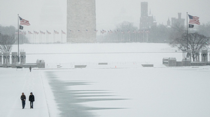 Ekstremne hladnoće u SAD odnele sedam života: Snežna oluja ostavila bez struje skoro 800.000 domaćinstava