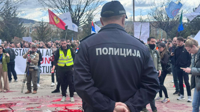 Kraj blokade u Novom Pazaru: Studenti se dogovorili sa novom rektorkom