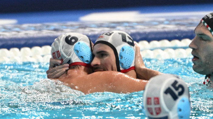 Srbija je evropski prvak: "Delfini" razbili Mađare u Areni, Mandić i Glušac dominirali