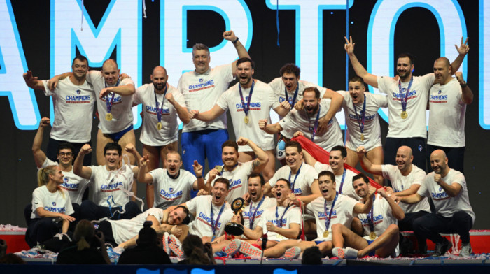 Srbija je evropski prvak: "Delfini" razbili Mađare u Areni, Mandić i Glušac dominirali