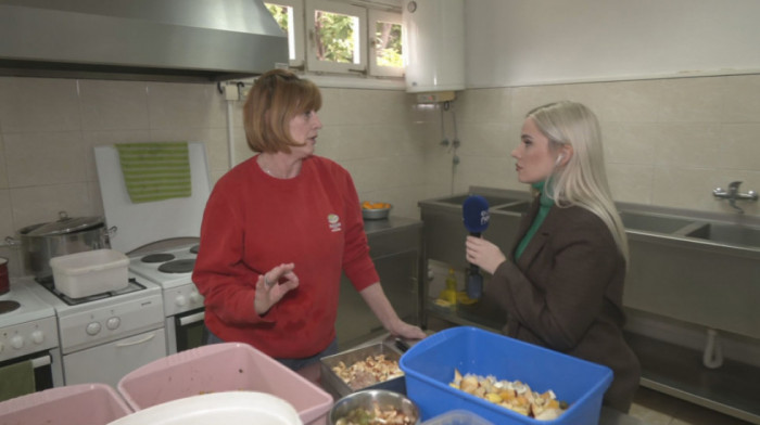 Zavirite u kuhinju Beogradskog zoo vrta: Pogledajte kako se priprema hrana i šta jedu tigrovi, majmuni, kenguri...