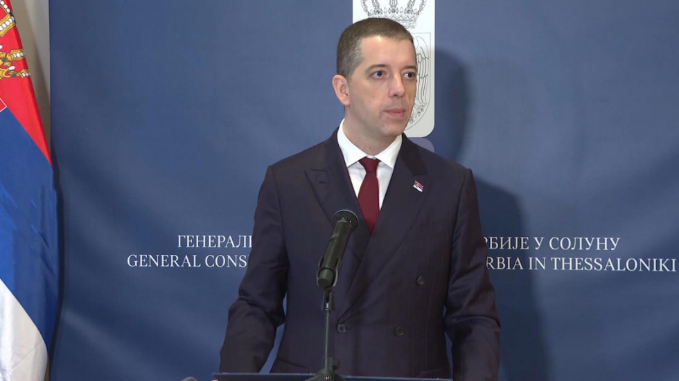 Đurić: Počastvovan sam što sam dobio tartan kravatu "Duh Srbije"