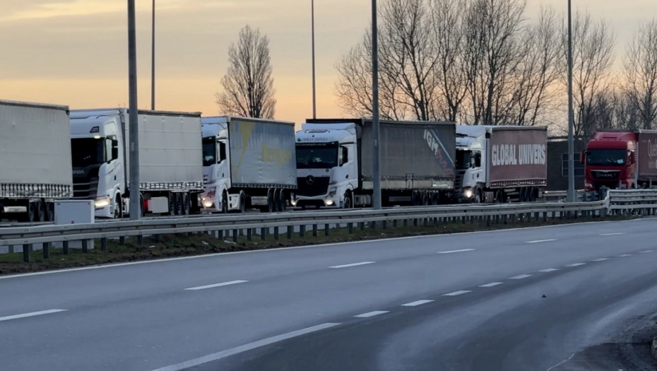 Do kad će trajati blokada teretnog saobraćaja na granicama? Prevoznici istrajni u zahtevima