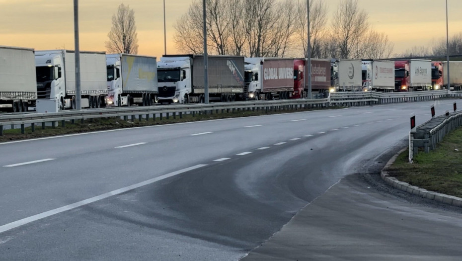 Čadež: Direktna šteta od blokada teretnih prelaza oko 100 miliona evra dnevno (VIDEO)