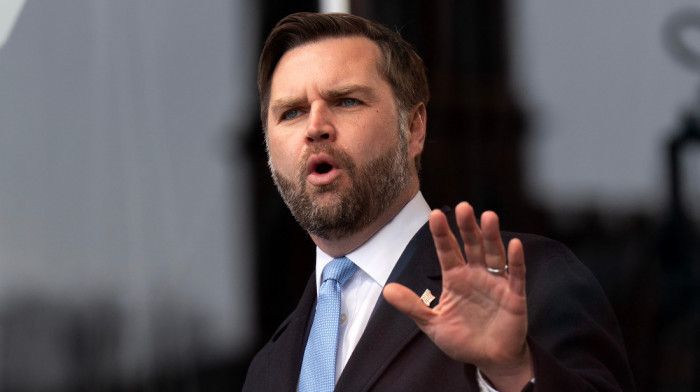 Nova radna grupa za borbu protiv prevara u SAD: Tramp planira da imenuje Džej Di Vensa za predsedavajućeg