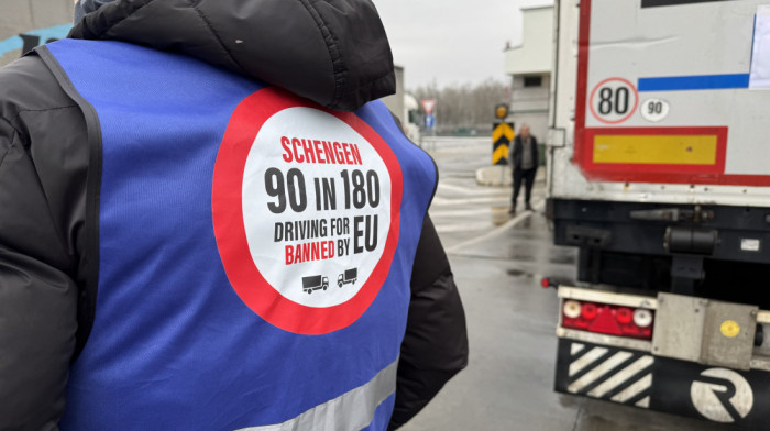 Prevoznici četvrti dan blokiraju teretni saobraćaj na prelazima sa zemljama Šengena