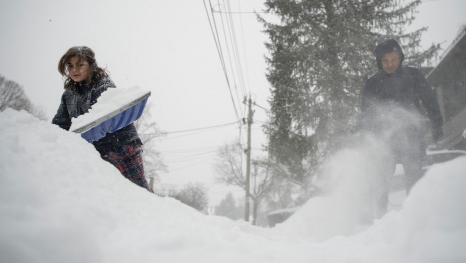 Ledeni olujni talas u SAD odneo najmanje 18 života