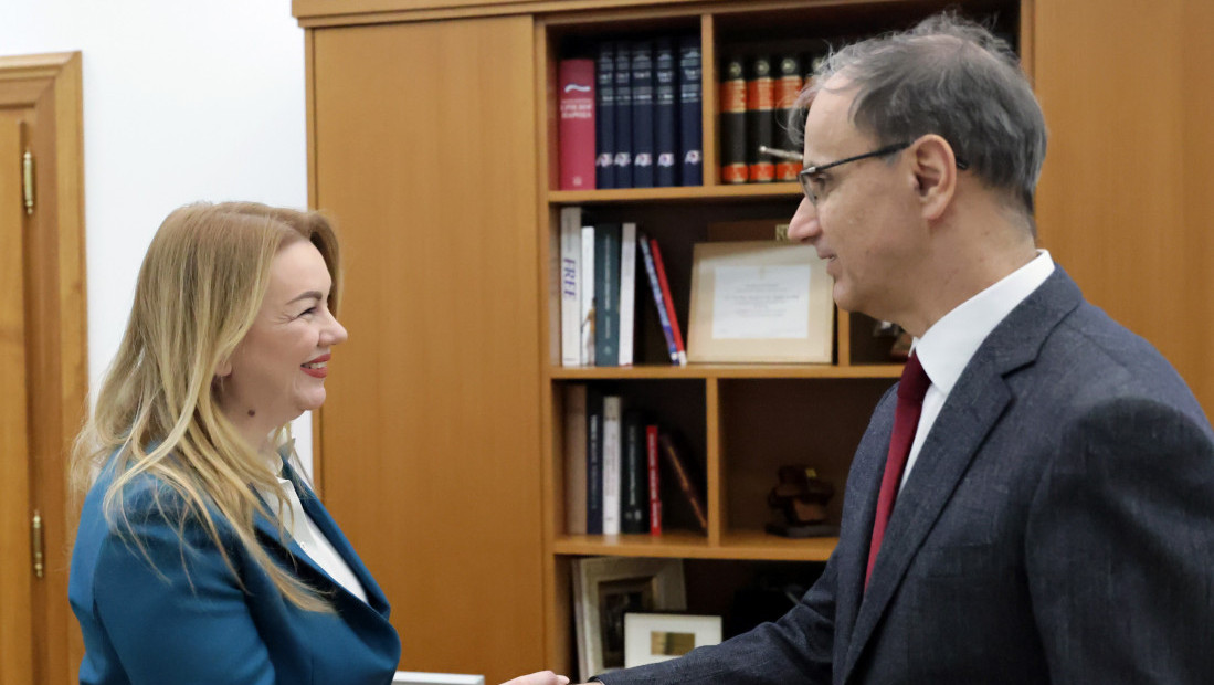 Macut sa komesarkom Stanisavljević o stambenom pitanju izbeglica i migratornim merama