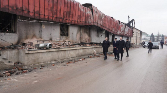 Ministar Zukorlić u Novom Pazaru nakon požara u Industrijskoj zoni i Medresi Gazi Isa-beg