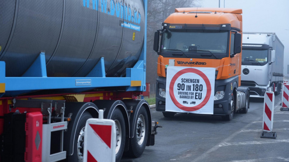Prevoznici najavili sastanak sa premijerom Macutom: Rešavanje problema rada u Šengen zoni još na čekanju