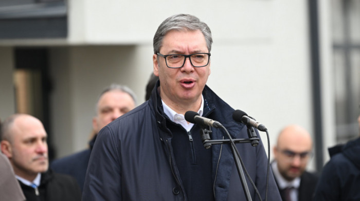 Vučić u Velikoj Drenovi: Nikada neću dozvoliti da neko Srbiju ponižava ma iz koje moćne zemlje dolazio
