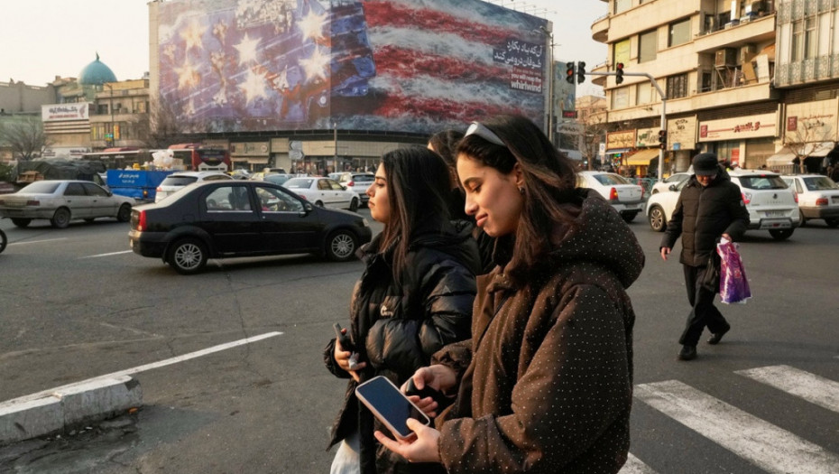 Teheran drhti, Pentagon u pripravnosti: Da li je iranski režim u najvećoj krizi od 1979. godine?