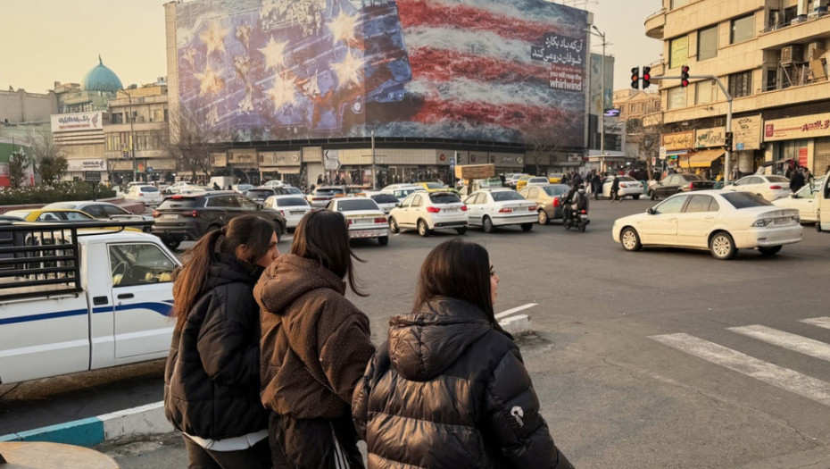 Sjedinjene Države pozvale svoje državljane u Iranu da se evakuišu ili odu na "bezbednu lokaciju"