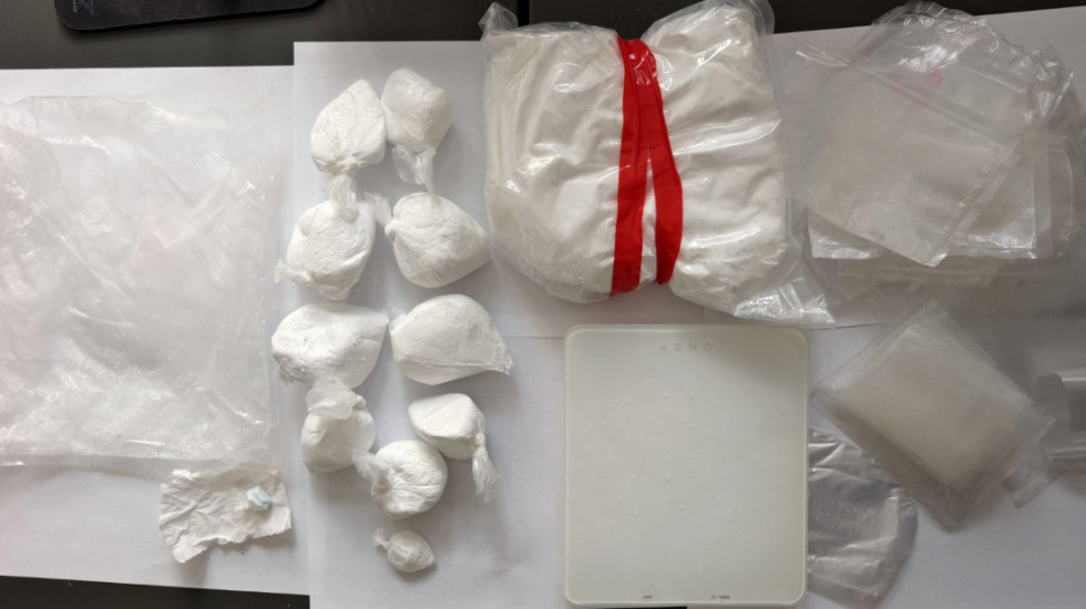 Uhapšen osumnjičeni diler u Staroj Pazovi: Našli mu amfetamin, ekstazi i vagicu