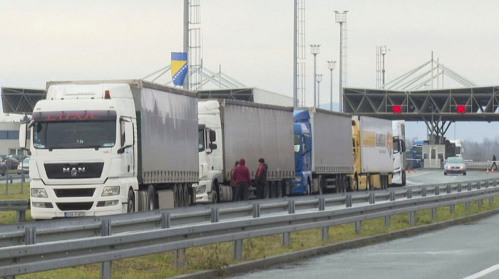 Prevoznici iz Severne Makedonije obustavljaju blokadu graničnih prelaza