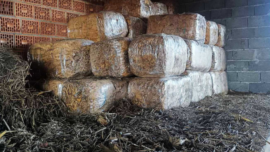 Zaplenjeno preko 3,3 tona i oprema za preradu nelegalnog duvana: Uhapšen muškarac u Šapcu