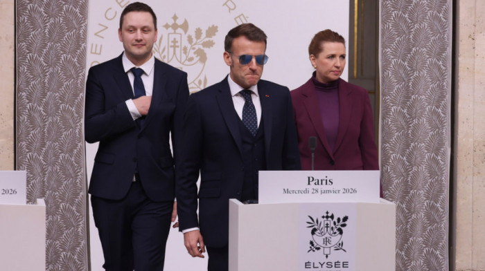 Makron pričao na danskom i grenlandskom, poručio da Grenland nije na prodaju (VIDEO)