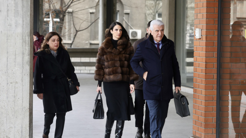 Isključena javnost sa suđenja Kecmanovićima