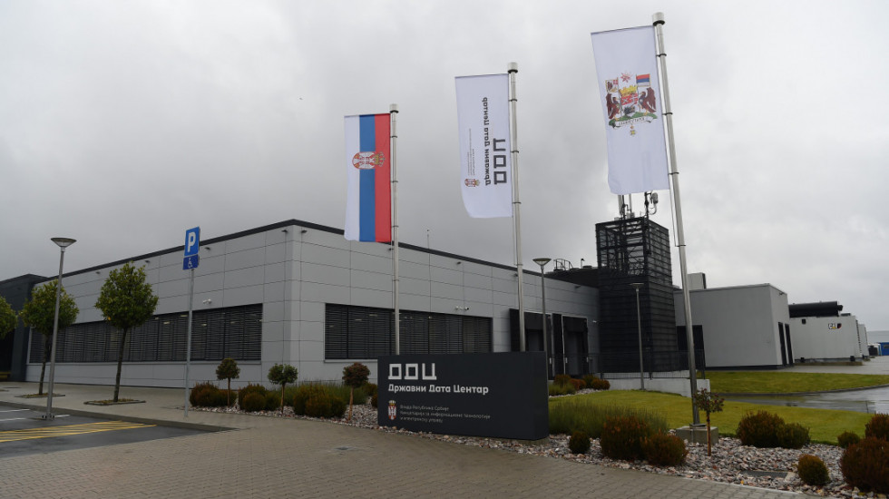 Vučić u Data centru u Kragujevcu: Samo mi i Poljaci u Evropi imamo sertifikat četvrtog nivoa