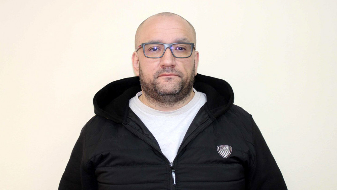 Policija objavila fotografije osumnjičenog koji se lažno predstavljao kao pripadnik MUP-a i BIA